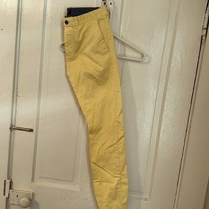 Men’s chinos yellow